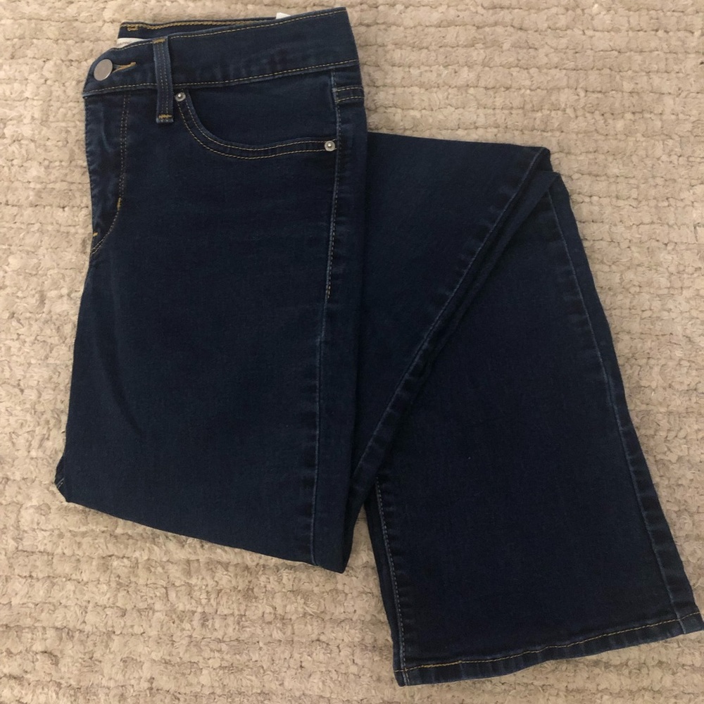 Levi’s 315 Shaping Bootcut Jeans